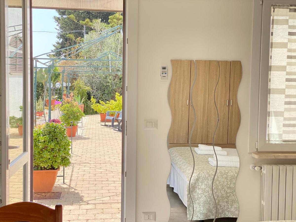 B&B Fellini Gallipoli Exterior photo